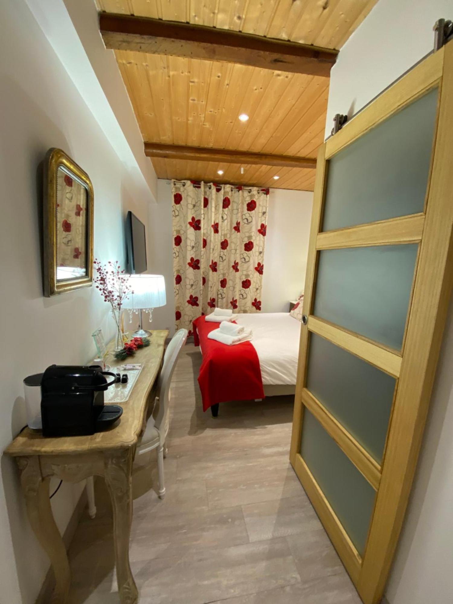 Relais Des Alpes Hotel Guillaumes Eksteriør billede