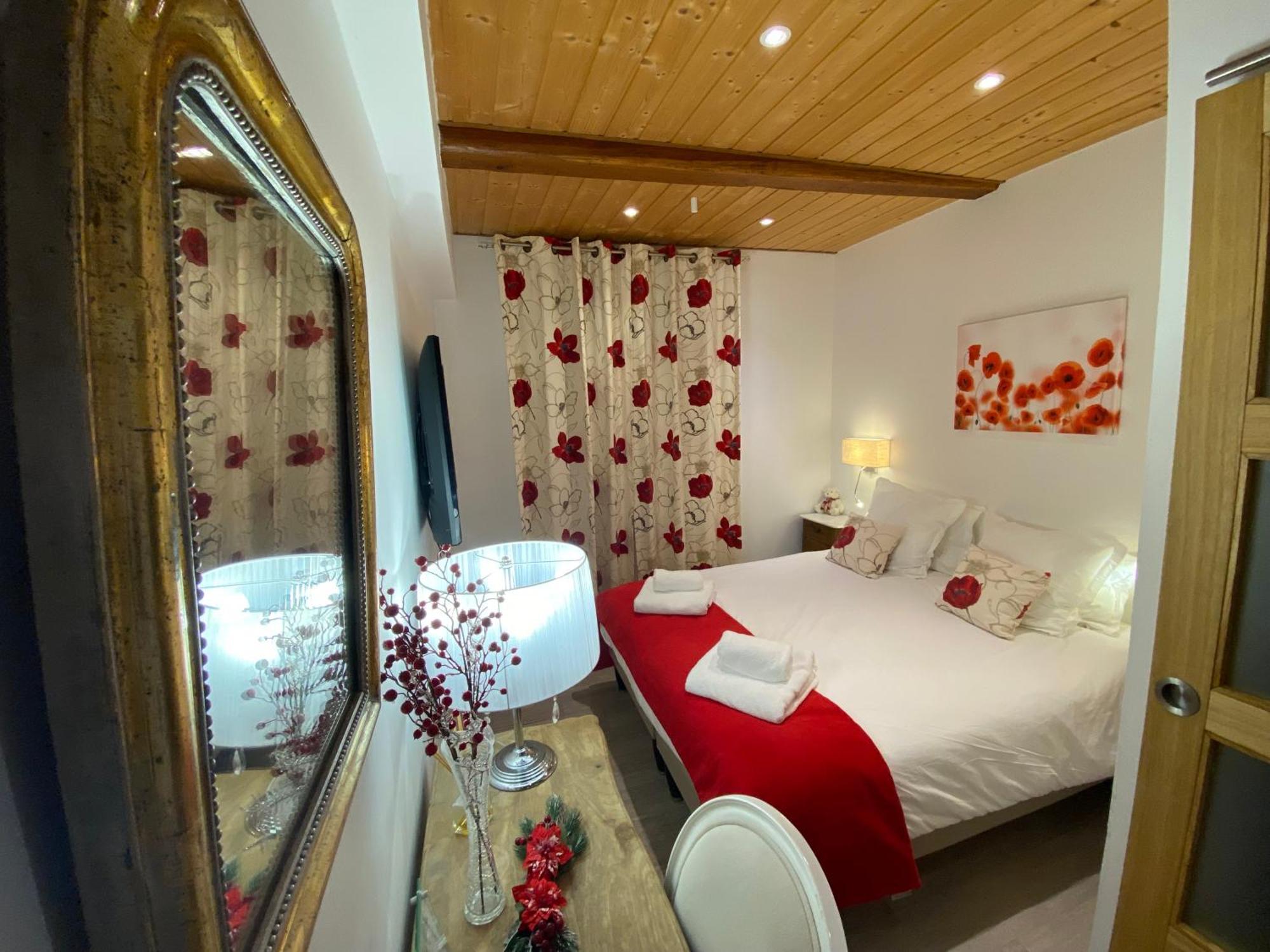 Relais Des Alpes Hotel Guillaumes Eksteriør billede